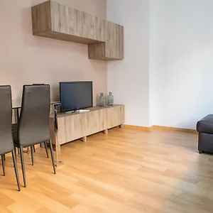 nuevo-apartamento-eursu-centro.hotelsinnerja.org/