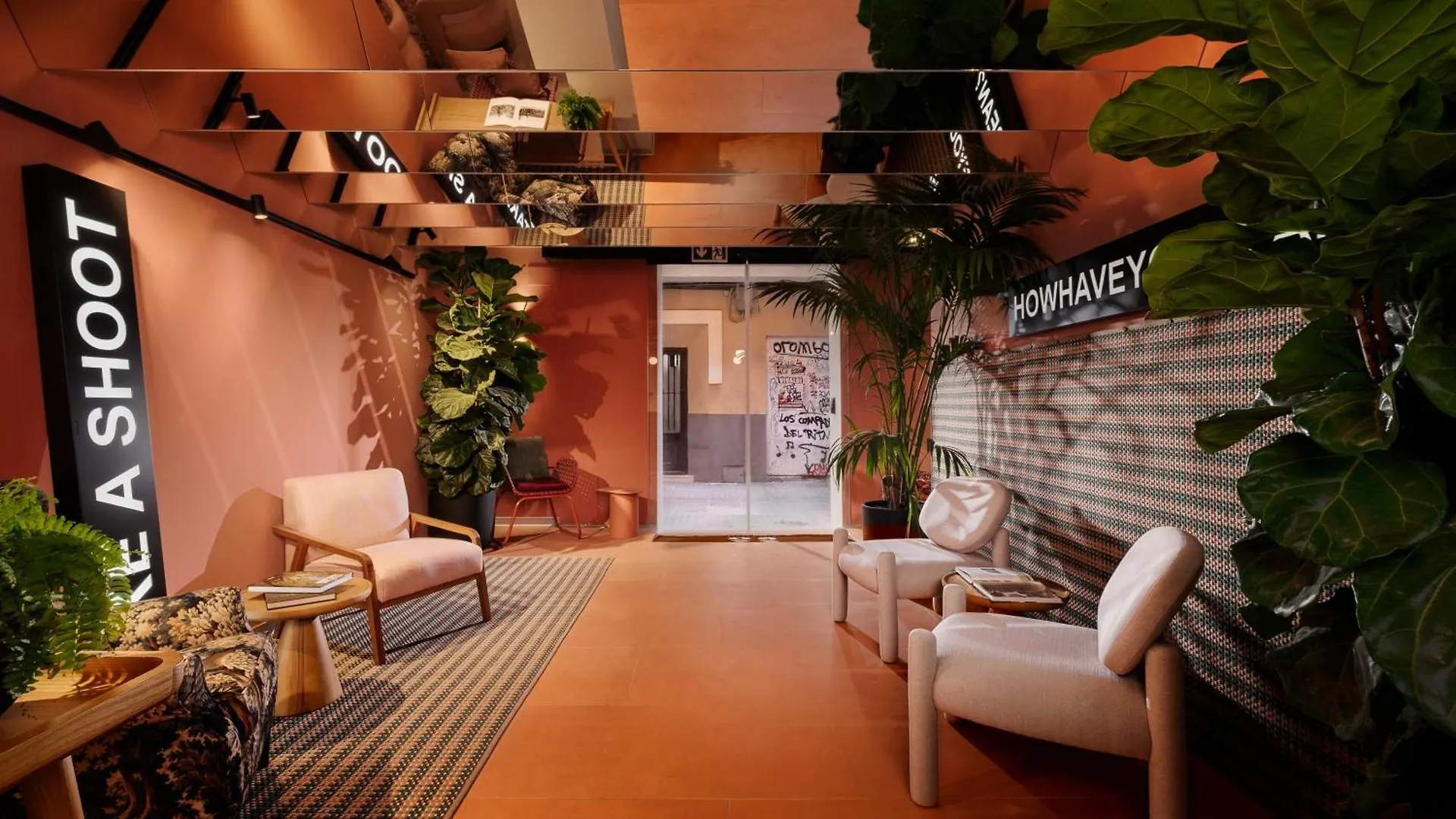 Coeo Hernan Ruiz Rooftop Pool Hostel Málaga